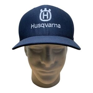 Husqvarna+Travis Mathew’s Fitted Cap Sz Large-XL